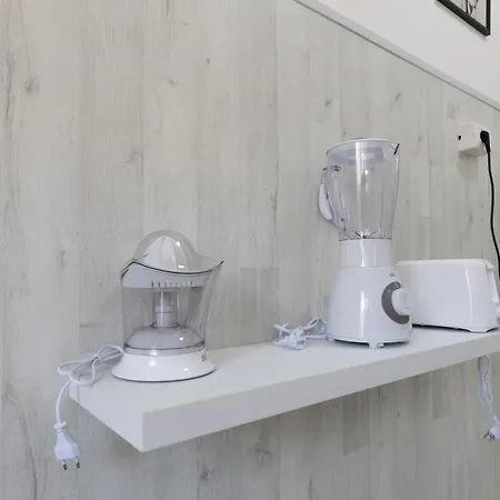 Cinecitta' House Apartmán Řím