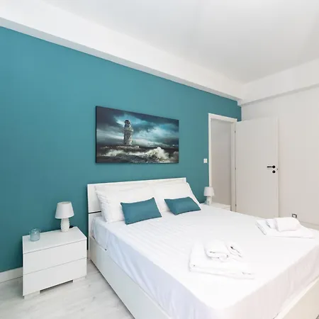 Cinecitta' House * Roma