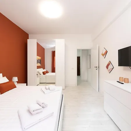 Apartment Cinecitta' House
